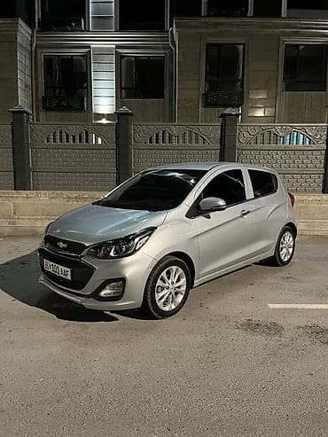 smart plus: Chevrolet Spark: 2021 г., 1 л, Автомат, Бензин, Хэтчбэк — 2