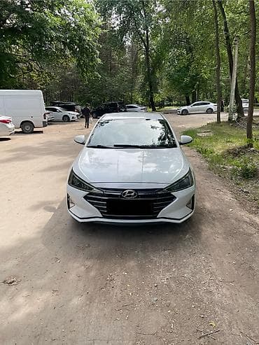 танк бу: Hyundai Elantra: 2019 г., 2 л, Автомат, Бензин, Седан — 5