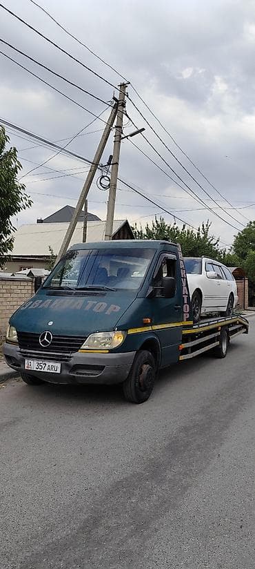 эвакуатоы: Mercedes-Benz Спринтер: 2004 г., 3.2 л, Механика, Дизель — 4