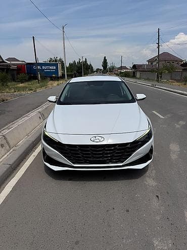 Hyundai Avante: 2021 г., 1.6 л, Автомат, Газ, Седан