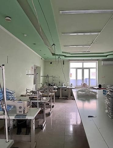 продаю чпу: Кройный стол/ Раскройный стол для швейного цеха Длина: 8 метров — 2