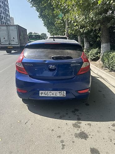 Hyundai Solaris: 2011 г., 1.6 л, Автомат, Бензин, Хэтчбэк at lalafo.kg Hyundai Solaris: 2011 г., 1.6 л, Автомат, Бензин, Хэтчбэк