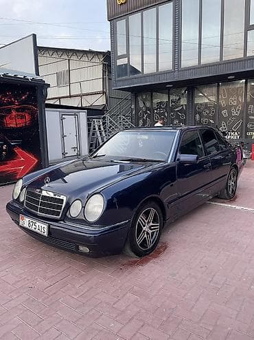 Mercedes-Benz E-Class: 1998 г., 2 л, Механика, Бензин, Седан at lalafo.kg Mercedes-Benz E-Class: 1998 г., 2 л, Механика, Бензин, Седан