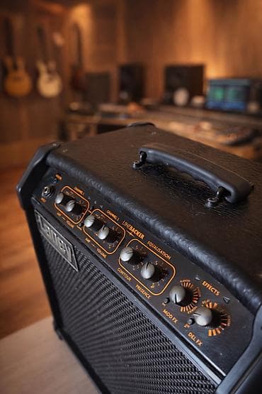 Микрофондор: 🎸 Продается гитарный комбоусилитель Laney Linebacker 35. ✔️ — 4