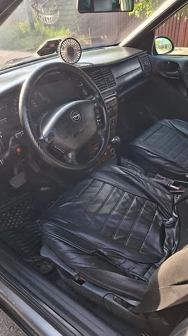 Унаа сатуу: Opel Vectra: 1997 г., 1.8 л, Автомат, Бензин, Седан — 6
