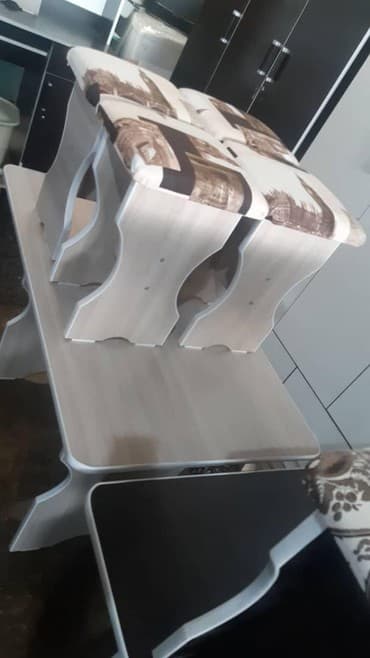 кухонный стол и стулья купить недорого: Кухонный стол и стул, Новый, Самовывоз, цвет - Бежевый — 3