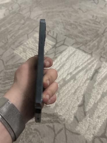 honor 8: IPhone 12 Pro, Б/у, 128 ГБ, Pacific Blue, Чехол, 78 % — 4