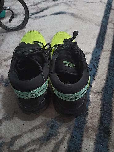 обувь для бега: Мужские кроссовки, 43, Nike, Б/у, цвет - Желтый — 4