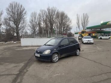 Toyota Yaris: 2003 г., 1.3 л, Автомат, Бензин, Хэтчбэк