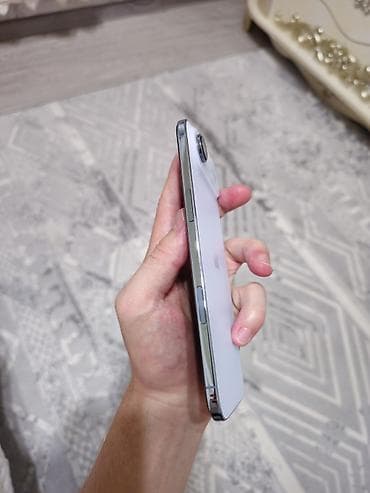 Техника и электроника: IPhone Air Цвет белый Память 256 гб 🔋 91% Esim + Esim Состояние — 4