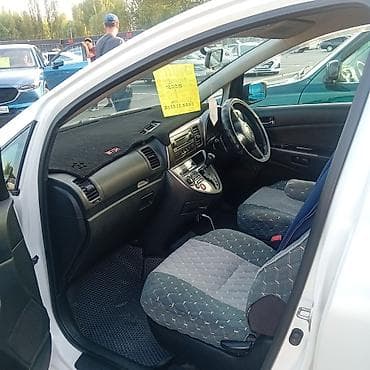 длиная: Toyota WISH: 2003 г., 1.8 л, Автомат, Бензин, Универсал — 2