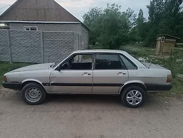 ауди 80 1992: Audi 80: 1985 г., Механика, Газ, Седан — 3
