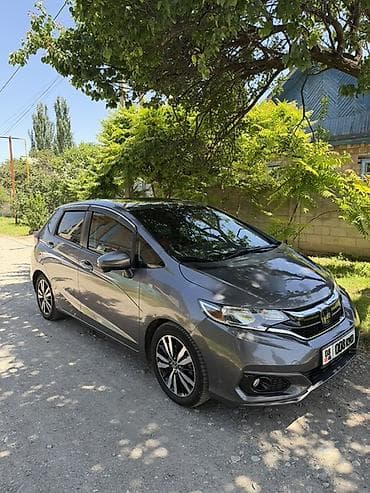 обмен на 5 5: Honda Fit: 2020 г., 1.5 л, Вариатор, Бензин, Хэтчбэк — 2
