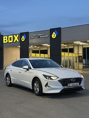 lf sonata: Hyundai Sonata: 2019 г., Газ, Седан — 2
