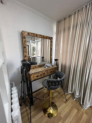 рыбный цех: Маникюрный салон 65 м², 3 комнаты, С ремонтом, С оборудованием, Многоэтажное жилое здание, Отдельная кухня — 2