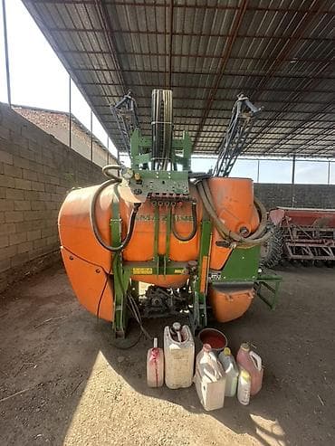 Опрыскиватель навесной Amazone UG (серия UG/UF), штанга 15 м - Тип