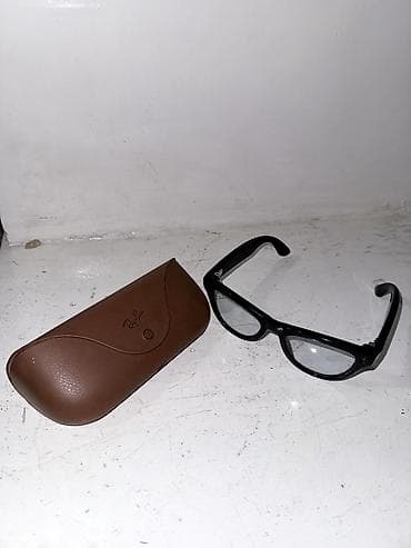 coros pace: Очки Ray-Ban Wayfarer с футляром - Классическая прямоугольная оправа — 2