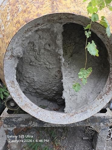 фазах: Бетоносмеситель (гравитационный, барабанный) двигатель три фазы 0.3 — 3