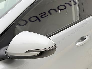 lexus e: Hyundai Avante: 2019 г., 1.6 л, Автомат, Бензин, Седан — 8