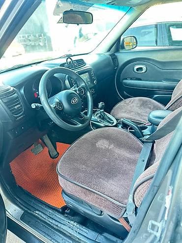 low ll: Kia Soul: 2017 г., 2 л, Автомат, Бензин, Кроссовер — 4