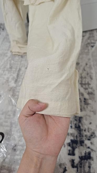 костюм из льна: Летний женский комплект,состояние отличное. Размер стандарт. Есть — 3