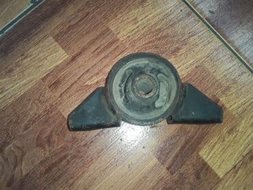 купить мицубиси паджеро спорт в бишкеке: Подушка коробки передач Mitsubishi Оригинал — 2