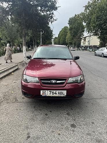 Daewoo Nexia: 2010 г., 1.5 л, Механика, Бензин, Седан at lalafo.kg Daewoo Nexia: 2010 г., 1.5 л, Механика, Бензин, Седан