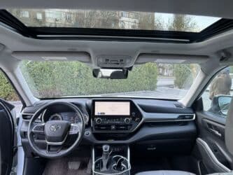 багажник голф 2: Toyota Highlander: 2022 г., 2.5 л, Автомат, Гибрид, Кроссовер — 5