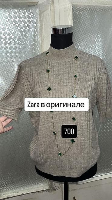 samsung s: Жилет с капюшоном Vicola (Италия) - Состав: чистая шерсть - Бренд — 2