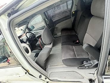 w124 2 3: Toyota Estima: 2006 г., 2.4 л, Автомат, Бензин, Минивэн — 5