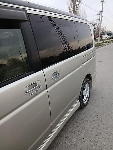 nissan stagea: Honda Stepwgn: 2003 г., 2 л, Автомат, Бензин, Минивэн — 6