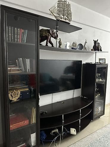 Ашкана гарнитурлары: Зал үчүн гарнитур, ТВ үчүн тумба, ДСП, түсү - Күрөң — 1