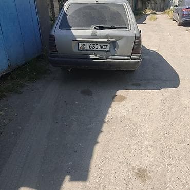 focus 2: Mercedes-Benz W124: 1988 г., 2.3 л, Механика, Бензин, Универсал — 3