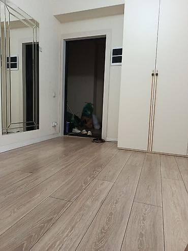 Студия, Парам без детей