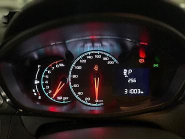 deepal so7: Chevrolet Spark: 2019 г., Бензин, Хэтчбэк — 5