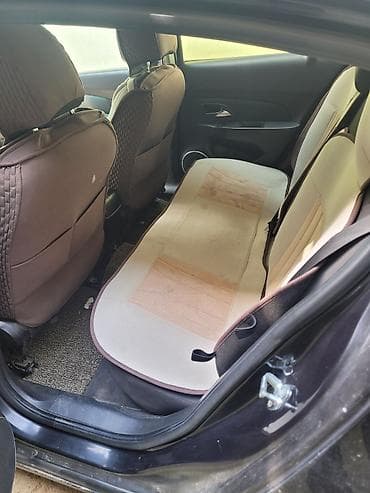 киа карнивал салон: Chevrolet Cruze: 2012 г., Хэтчбэк — 6