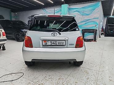 аморт ист: Toyota Ist: 2002 г., 1.3 л, Автомат — 2
