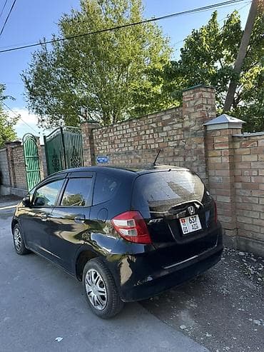 фит багаж: Honda Fit: 2008 г., 1.3 л, Автомат, Бензин, Хэтчбэк — 2