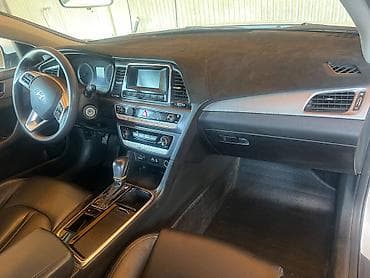 соната сары: Hyundai Sonata: 2018 г., Газ — 6
