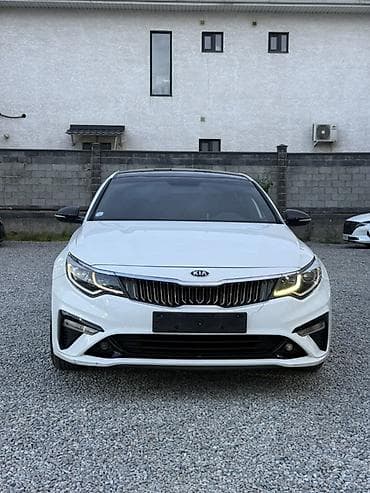 Kia K5: 2019 г., Седан