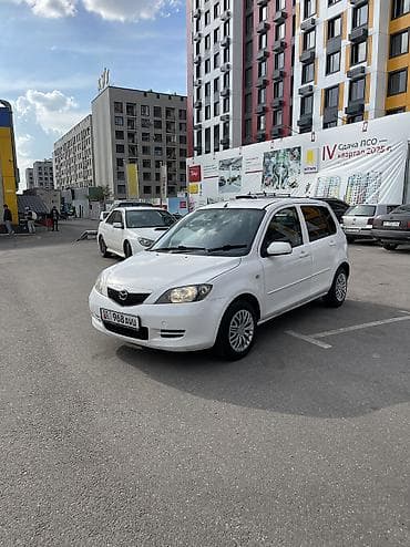 Mazda Demio: 2003 г., 1.3 л, Автомат, Бензин, Хэтчбэк