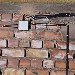 тамчылатып сугаруу: Электрик | Эсептегичтерди орнотуу, Кир жуугуч машиналарды орнотуу, Электр шаймандарын демонтаждоо 6 жылдан ашык тажрыйба — 6