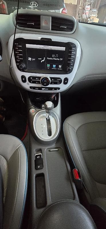 Продажа авто: Kia Soul EV: 2018 г., Электромобиль, Хэтчбэк — 9