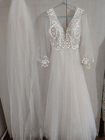 свадебные платья больших размеров: Свадебное/вечернее платье цвета айвори с фатой. В подарок идёт — 1