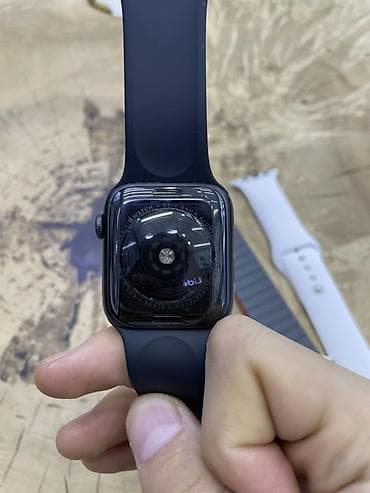 mi home: Срочно 🚨 продаю apple watch se 44mm 4ремешком,оригинальная зарядка на — 4