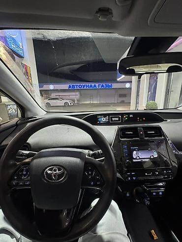 приус 2009: Toyota Prius: 2019 г., 1.8 л, Вариатор, Гибрид, Лифтбек — 9