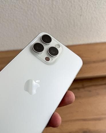 iphone в киргизии: IPhone 15 Pro, Б/у, 256 ГБ, White Titanium, Защитное стекло, Чехол, В рассрочку, 79 % — 3