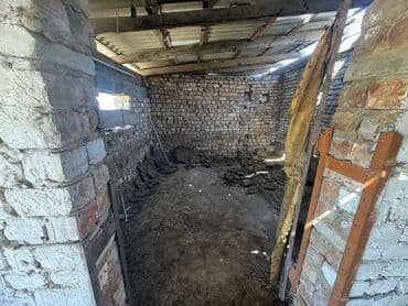 продаю дом учхоз: Дом, 1 м², 8 комнат, Собственник — 9