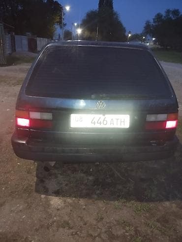 дверные обшивки гольф 4: Volkswagen Passat: 1990 г., Универсал — 2