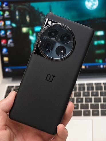 Техника и электроника: OnePlus 12, Б/у, 256 ГБ, цвет - Черный, 2 SIM, eSIM — 1